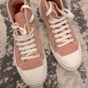 Sneakers size US 8 EU 38